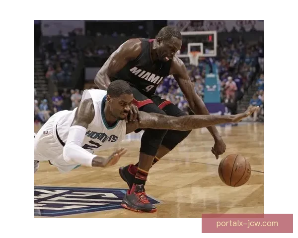 迈阿密热火大胜夏洛特黄蜂展现强势进攻火力